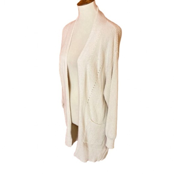 Universal Thread Oatmeal Beachy Cardigan - Picture 1 of 9